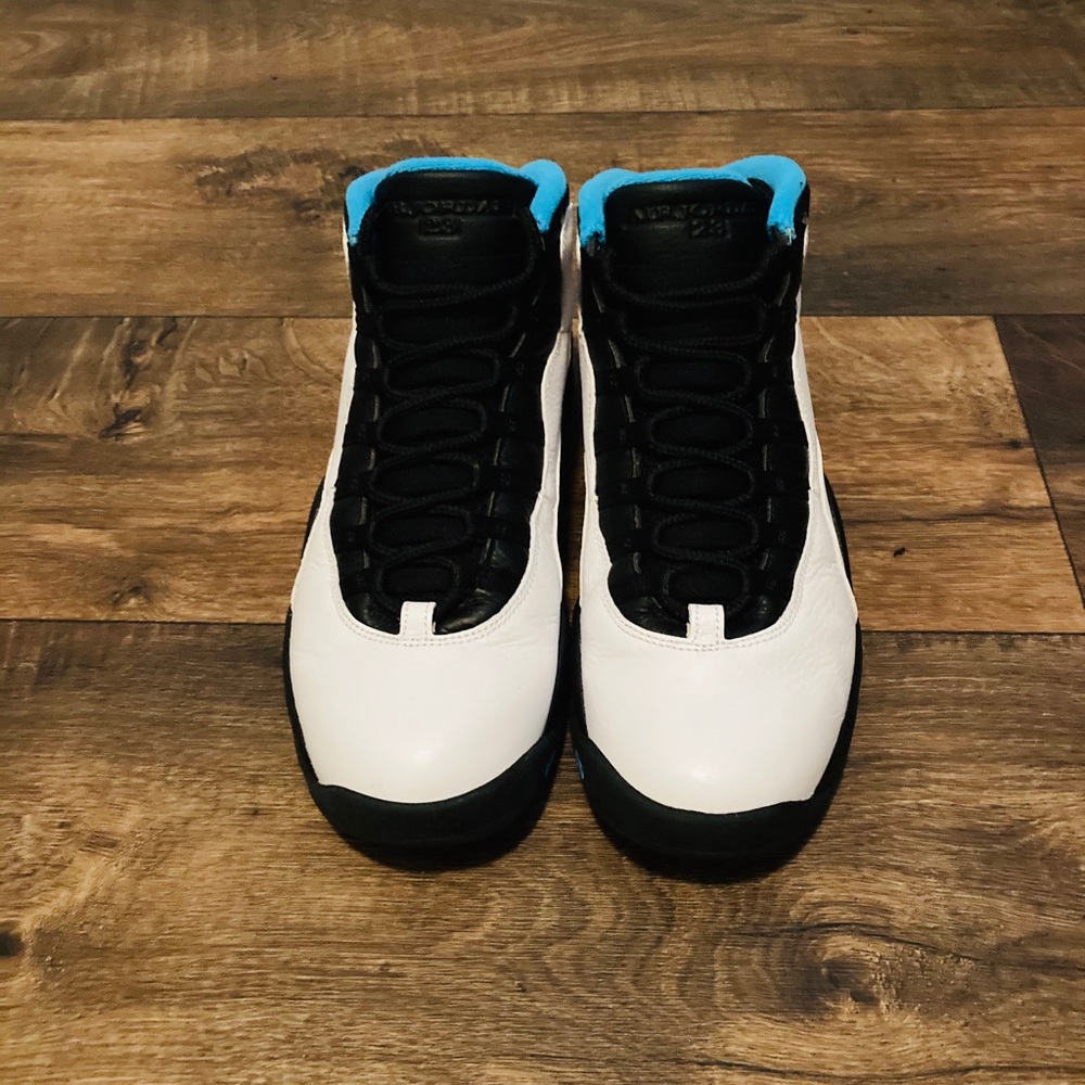 Air Jordan 10 Retro Powder Blue Size 9.5
